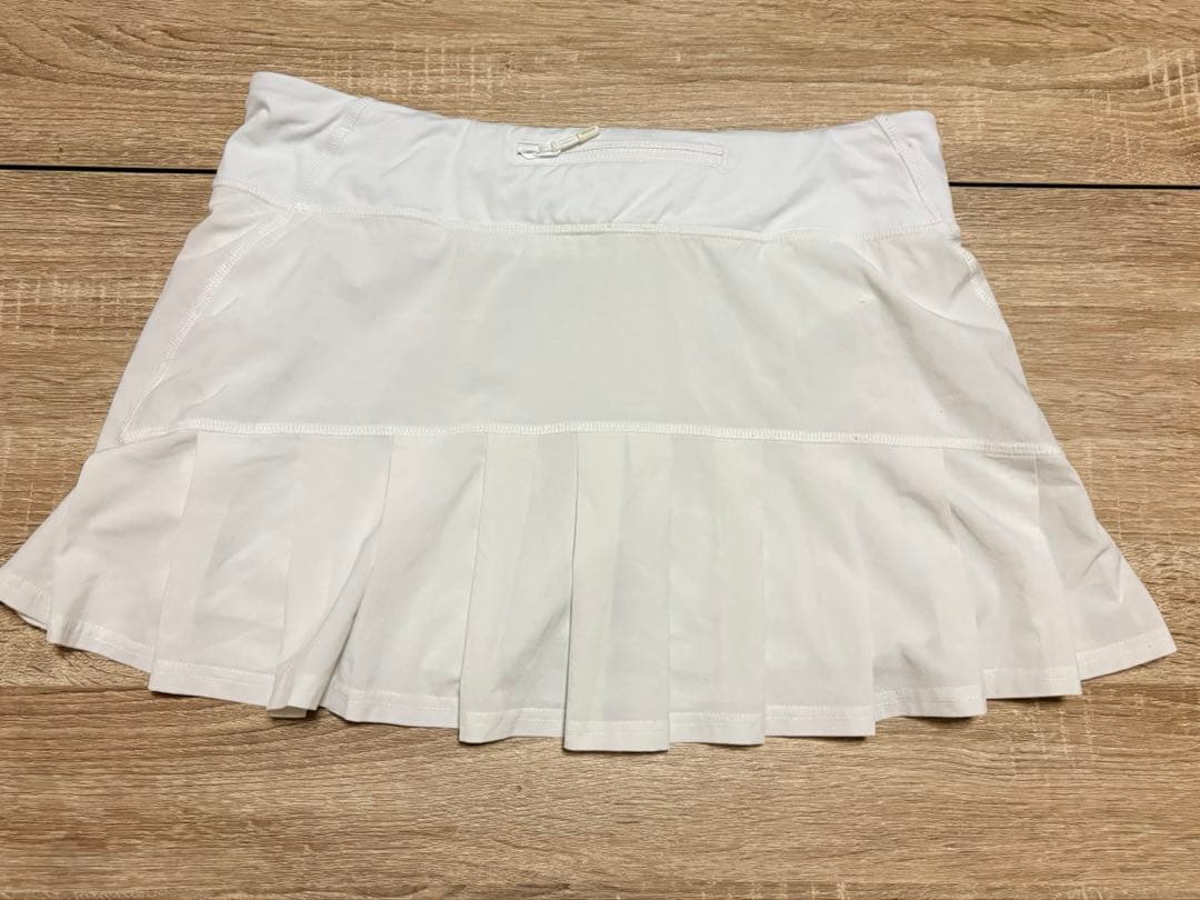 Lululemon プリーツミニスカート