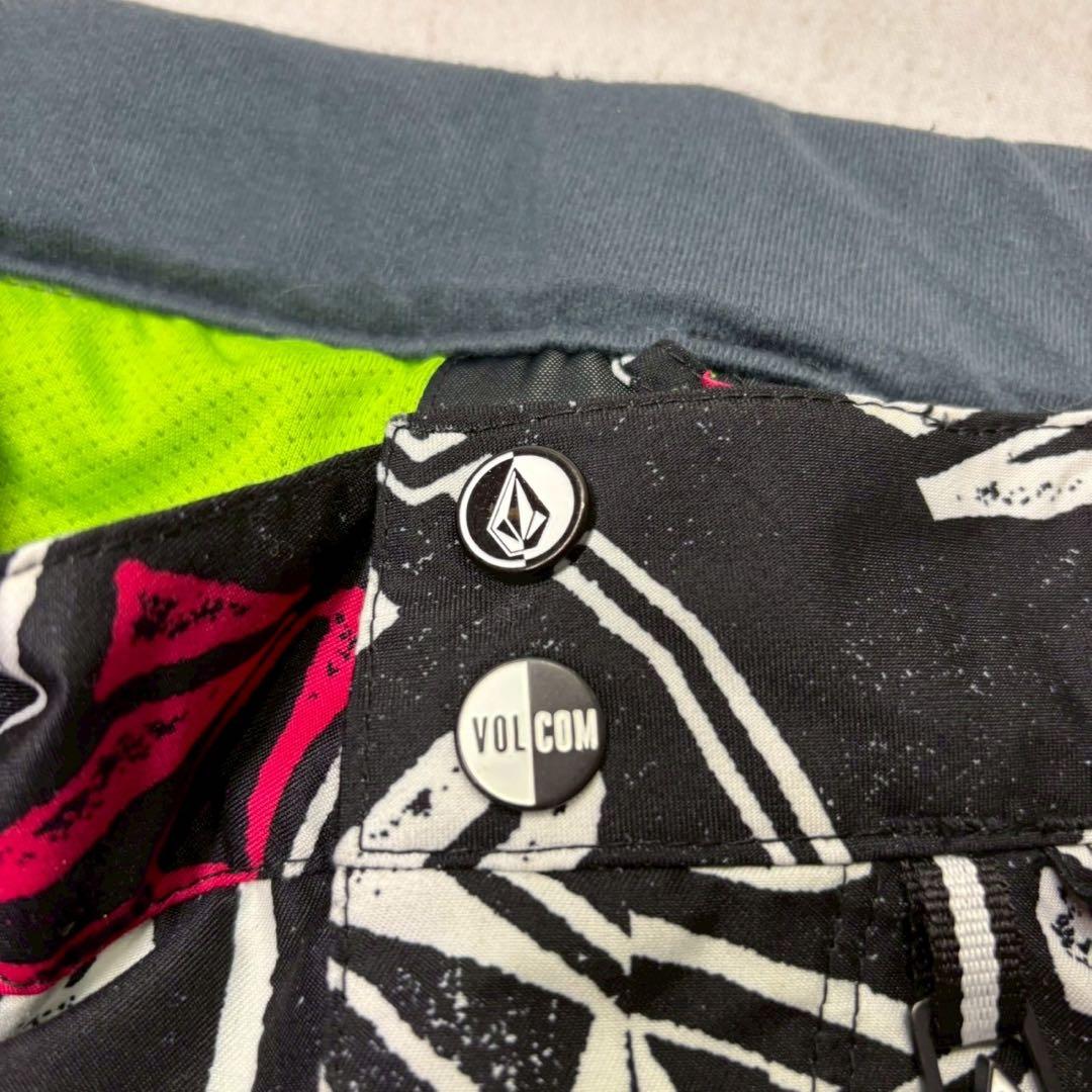 volcom スノボーウェア セットアップ ボルコム