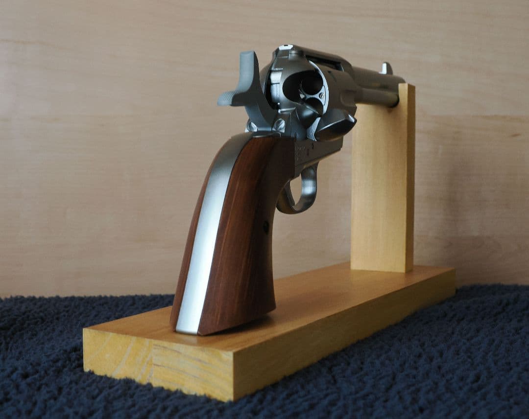 東京マルイ SAA.45 シビリアン 4 3/4インチ シルバーモデル
