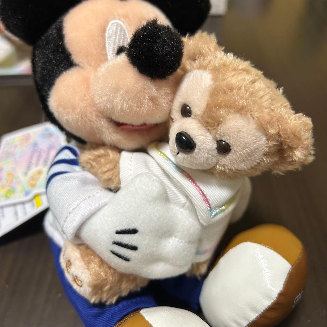 ミッキー ぬいぐるみバッジ ハートフェルト・レターズ・オブ・フレンドシップ