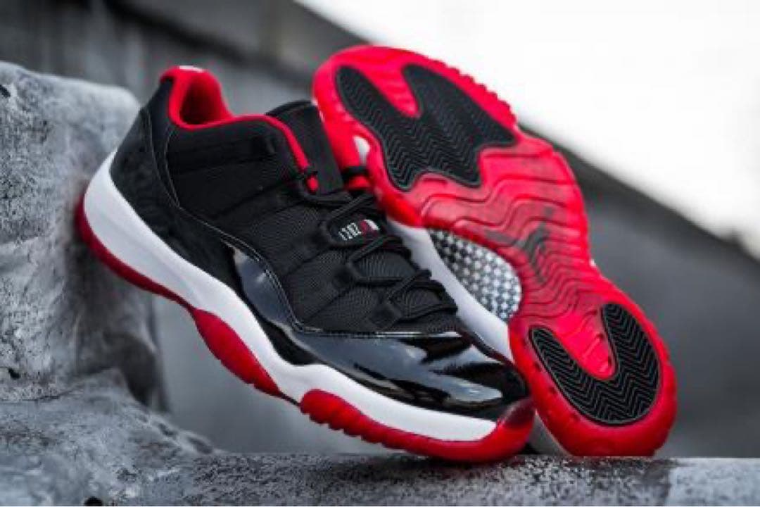 新品　ナイキ エアジョーダン11 レトロ ロー jordan11 26.5cm