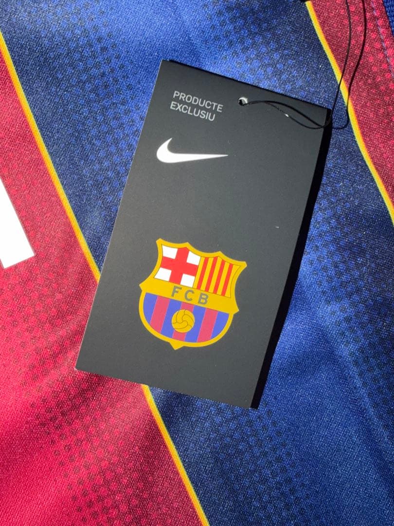 [完全正規品 新品未使用] メッシ バルサラストシーズン ユニフォーム