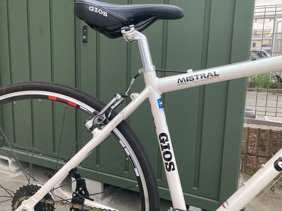 GIOS ジオス　Mistral ミストラル　クロスバイク　整備点検済み