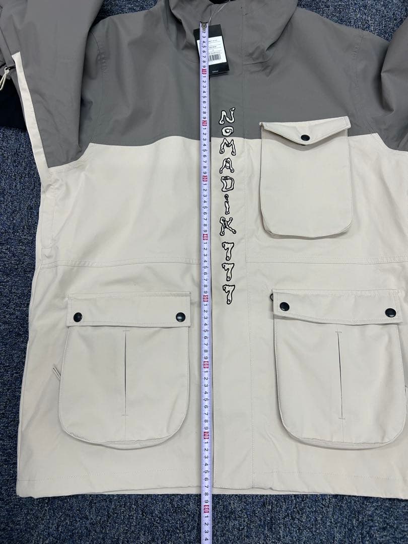 ①未使用　NOMADIK 777 JKT GRAY.BEIGE XLサイズ