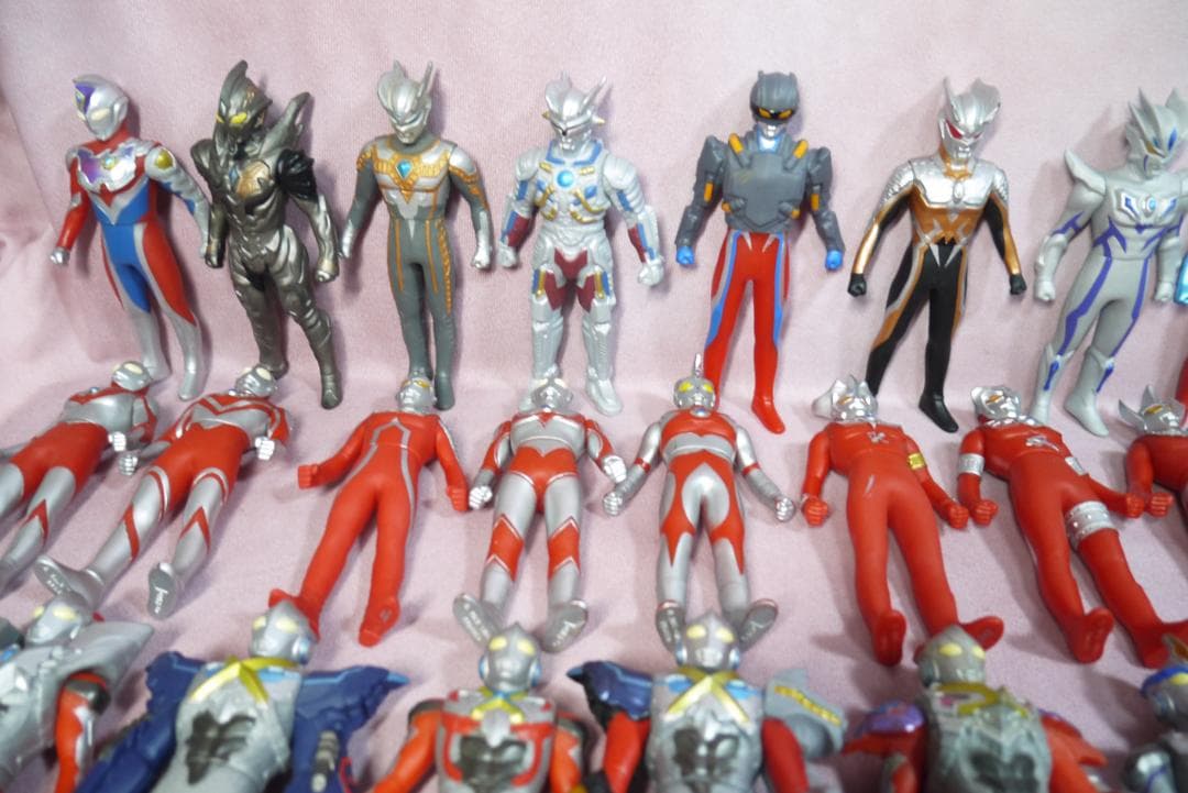 ウルトラヒーローシリーズ500　ウルトラマン　ソフビ　95体
