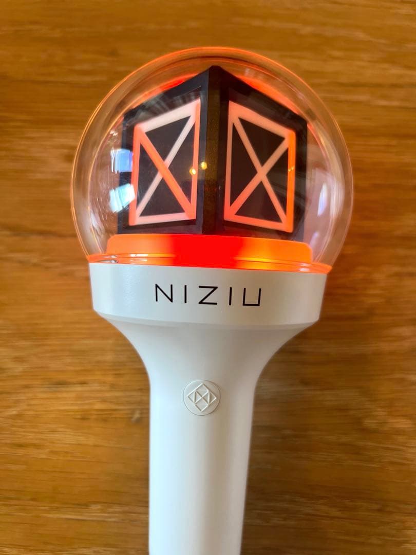 NIZIU ペンライト USB充電式