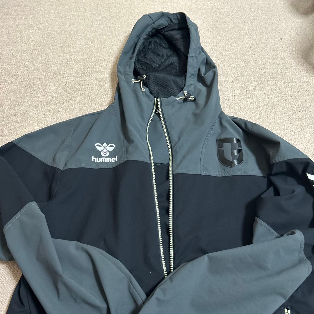 ⭐︎ガンバ大阪　hummel フード付きジャージ