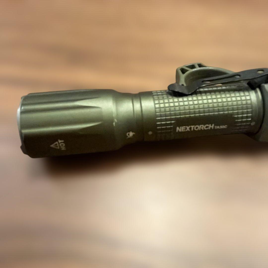 NexTorch 懐中電灯 オリーブグリーン　TA30C