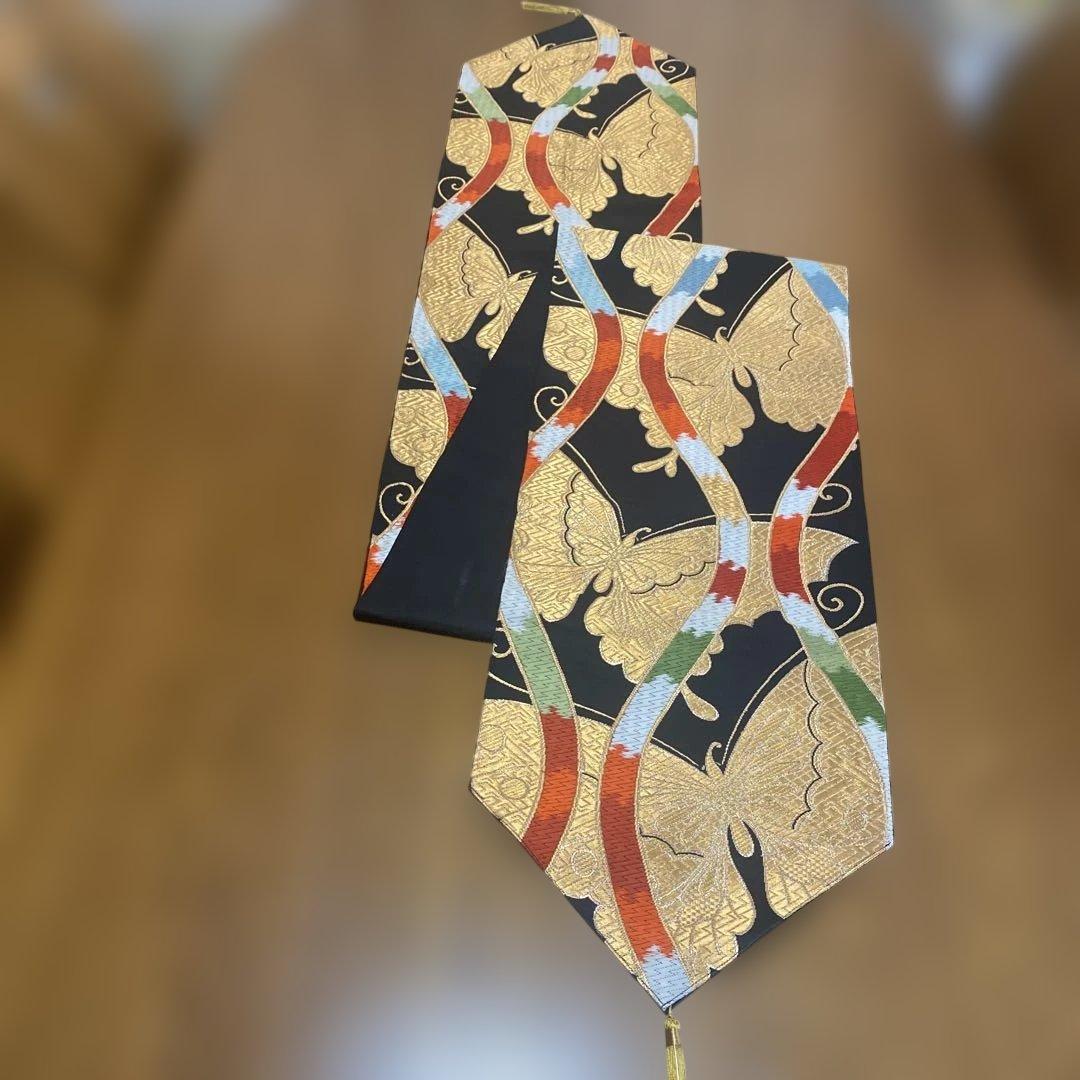 table runner 「立涌に金彩蝶」　帯リメイク　正絹　長尺