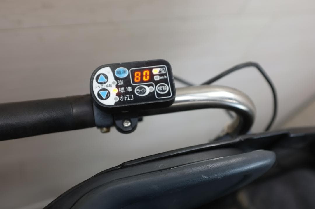 電動自転車 ヤマハPAS　26インチ　3段8.9Ah充電器あり