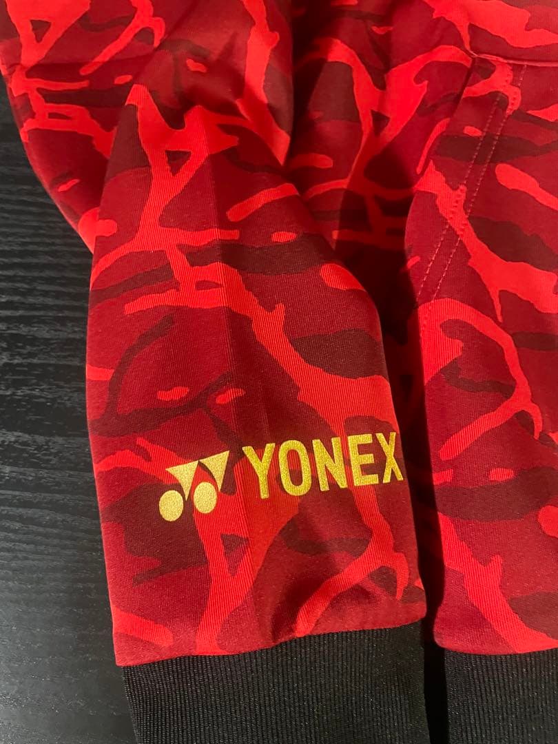 リンダンモデル　YONEX カモフラージュフード付きジャケット