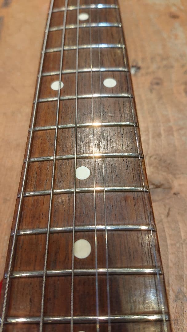 Squier Stratocaster SST-30 TRD JVシリアル