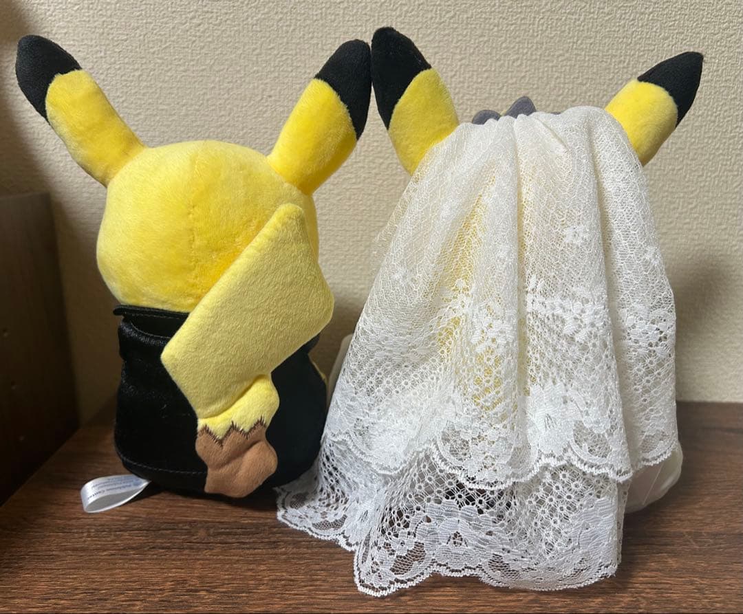 ピカチュウ 結婚式用　ぬいぐるみ 2体セット　箱なし