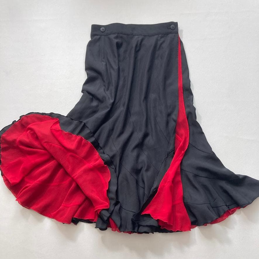 【美品】チャコット　社交ダンス リバーシブル ラップスカート 2WAY 黒 赤