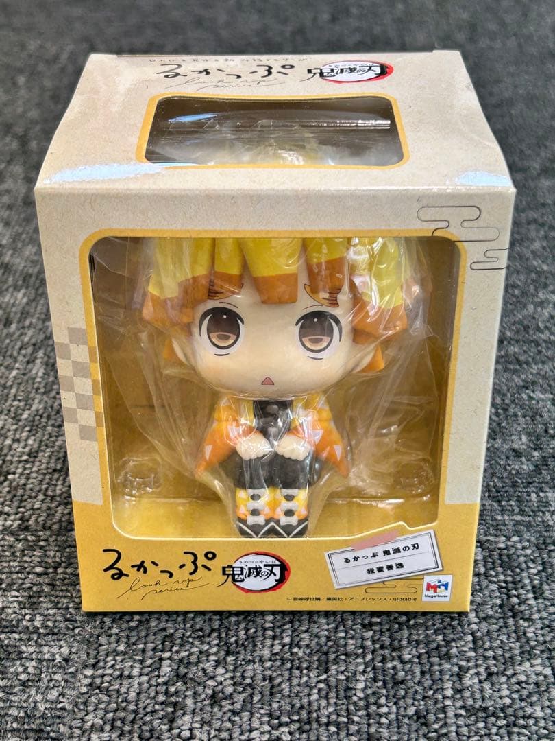 ゆ*う様 新品未開封 鬼滅の刃 新フィギュアシリーズ るかっぷ 嘴平伊之助 我妻