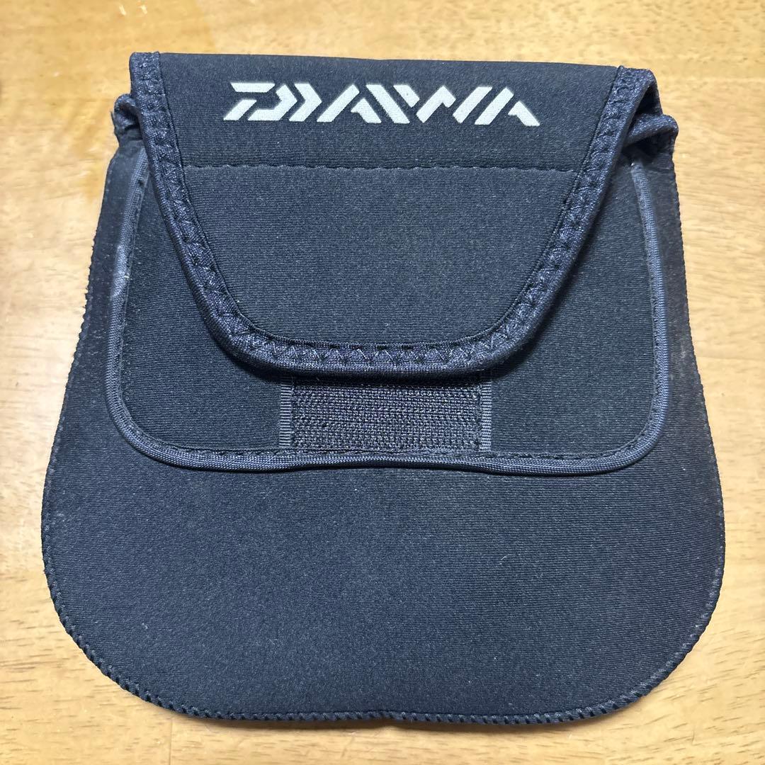 ダイワ　トーナメント　12 3000SH LBD スピニングリール