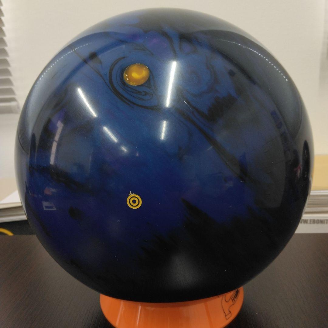 900 Global Zen Asura ボウリングボール14p3ozです。