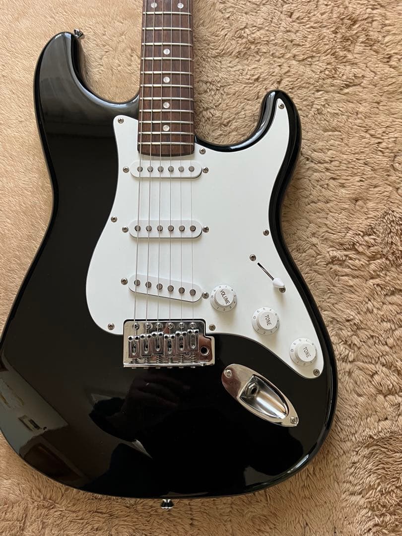 【調整済】Fernandes フェルナンデス　ストラト　黒　エレキギター