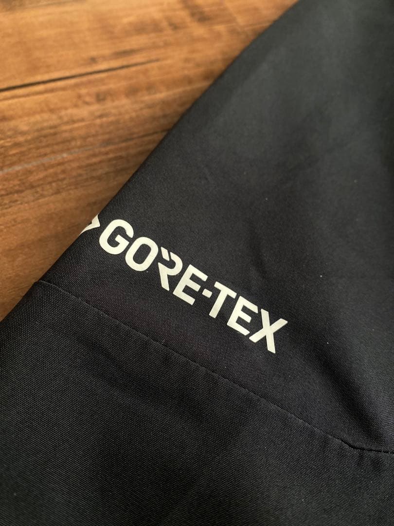 mayu　Burton リザーブ GORE-TEX 2L ジャケット