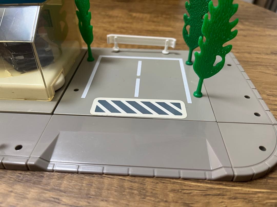 旧トミカタウン ネッツトヨタ　TOMY トミー　レトロ