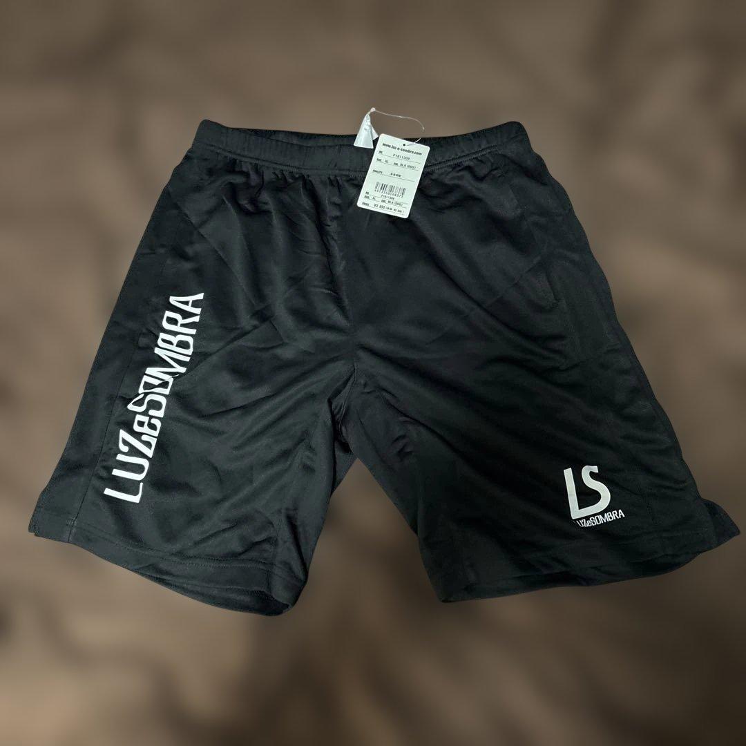 Luz e Sombra XL Tシャツ＆ショートパンツセット　フットサル