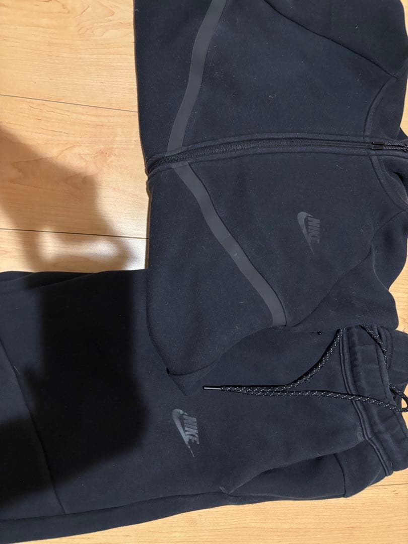 NIKE テックフリース　黒　上下　L