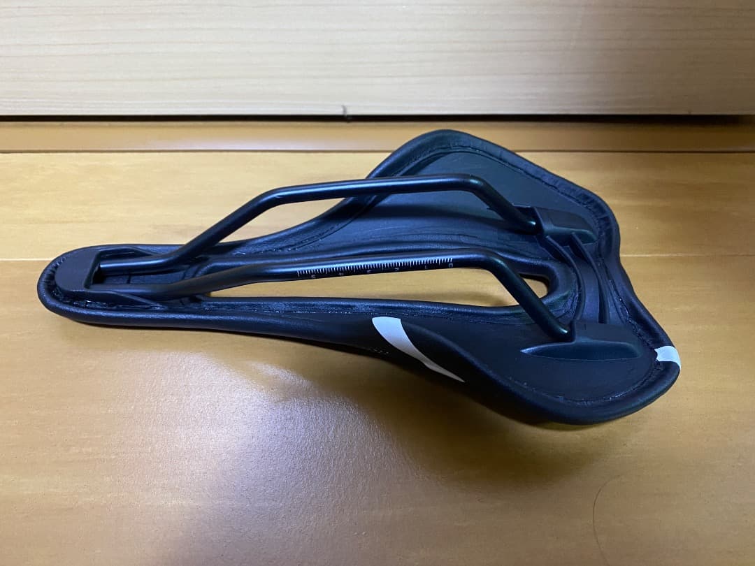 パーツ selle ITALIA SLR BOOST