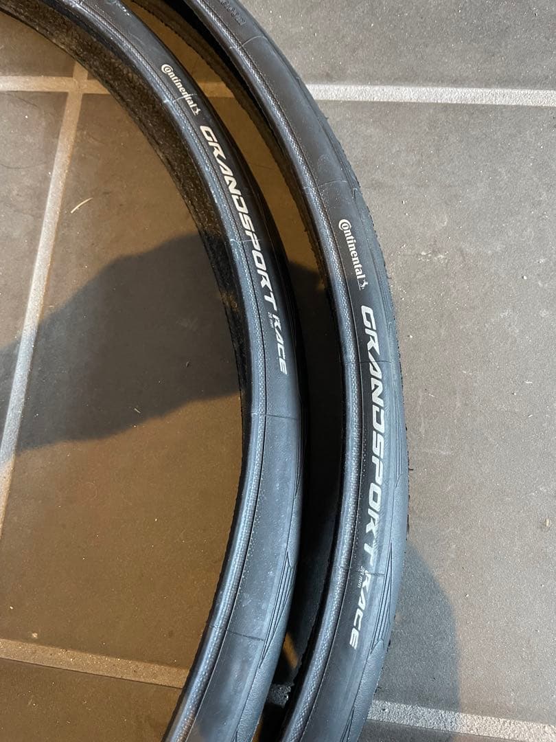 Continental GrandSport Race 700x28 チューブ付
