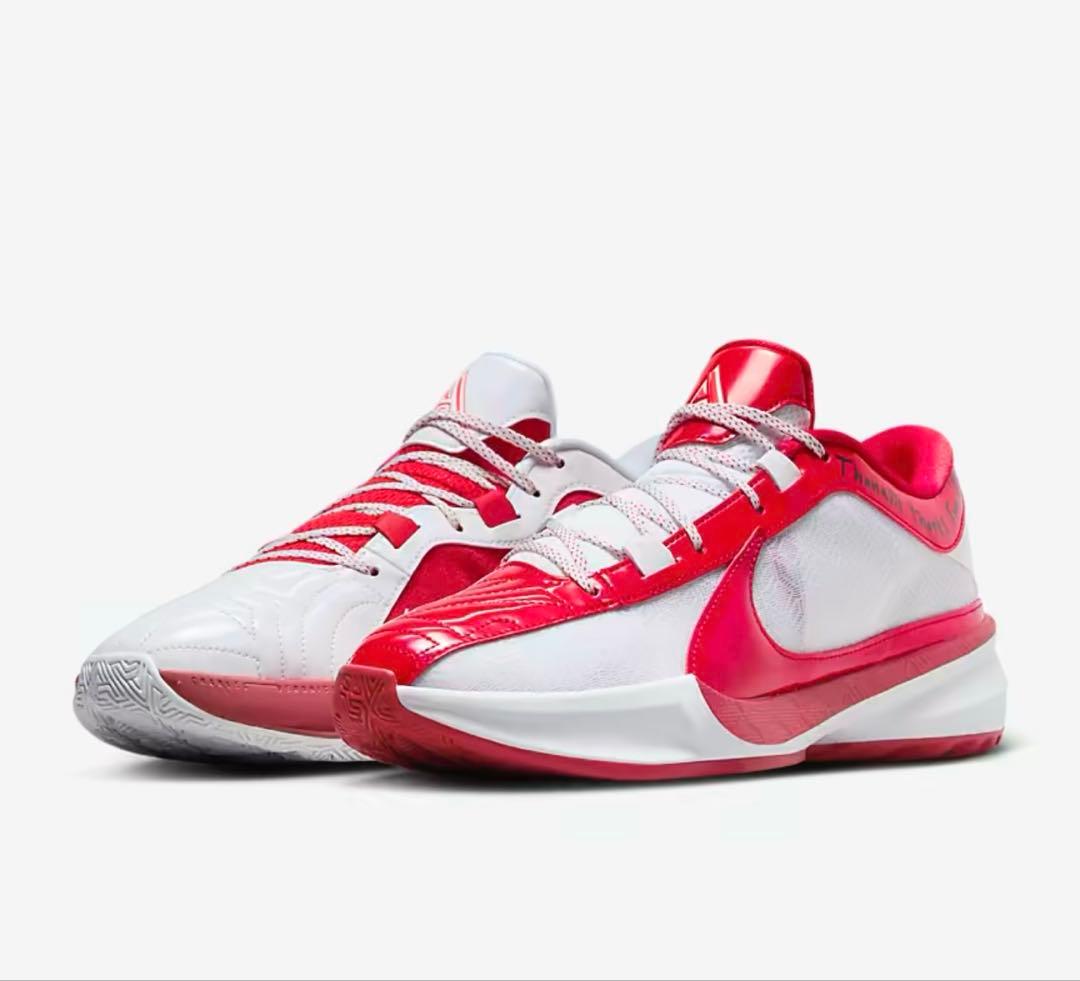 Nike バスケットボールシューズ レッド/ホワイト 43/34