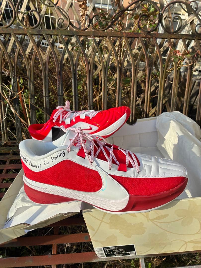 Nike バスケットボールシューズ レッド/ホワイト 43/34