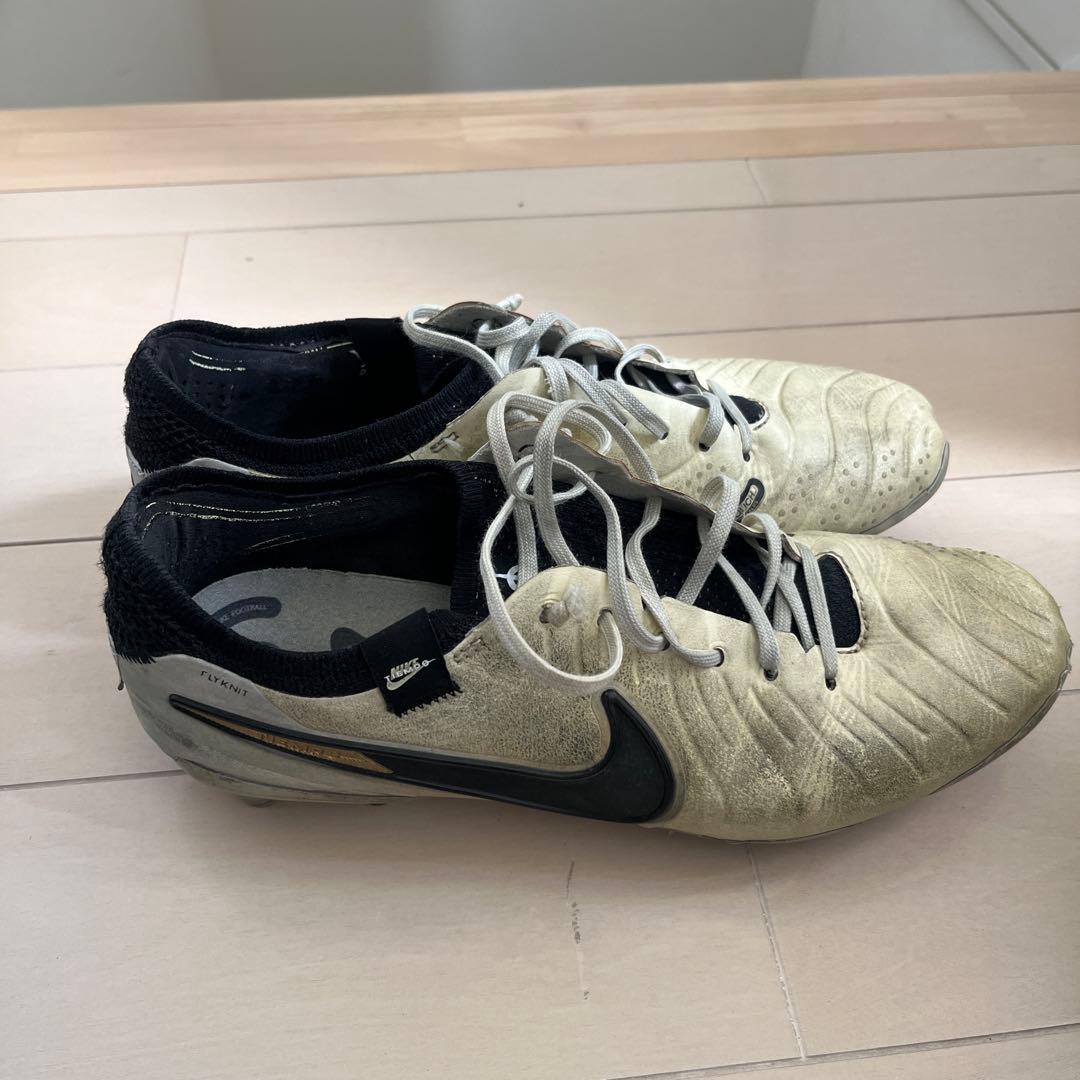NIKEティエンポレジェンド10エリートAG