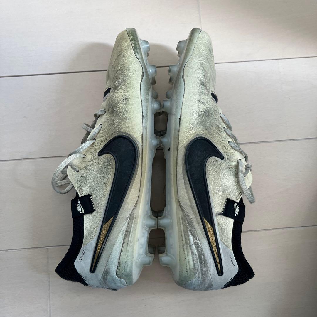 NIKEティエンポレジェンド10エリートAG