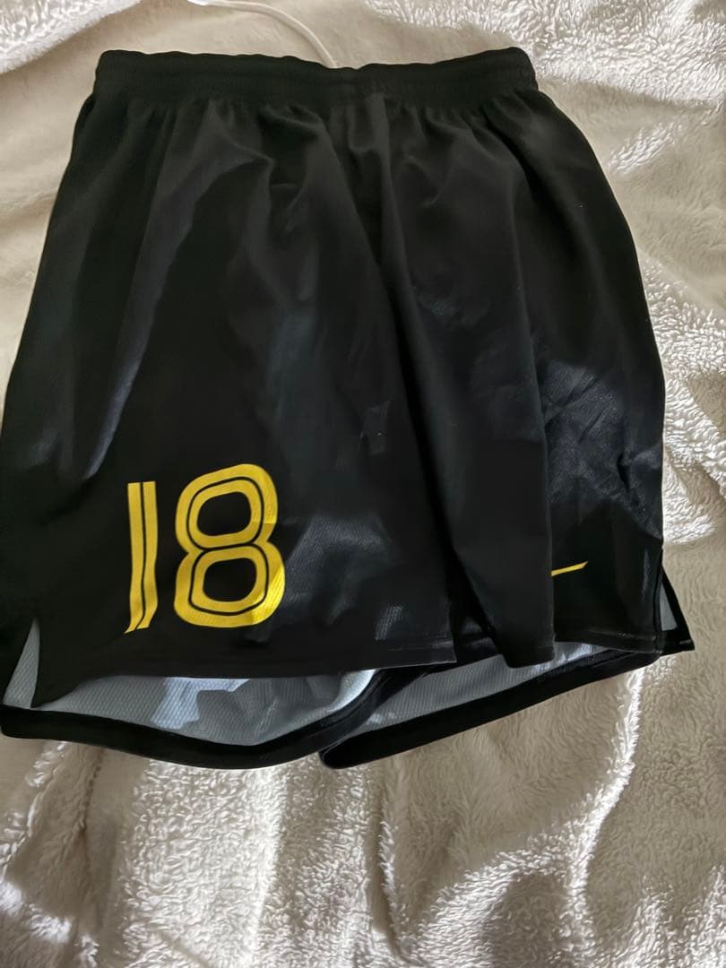 Mizuno サッカーシャツ＆ショーツ セット 18