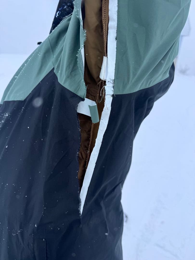686 SIX EIGHT SIX GORE-TEX スノーボード　ウェア