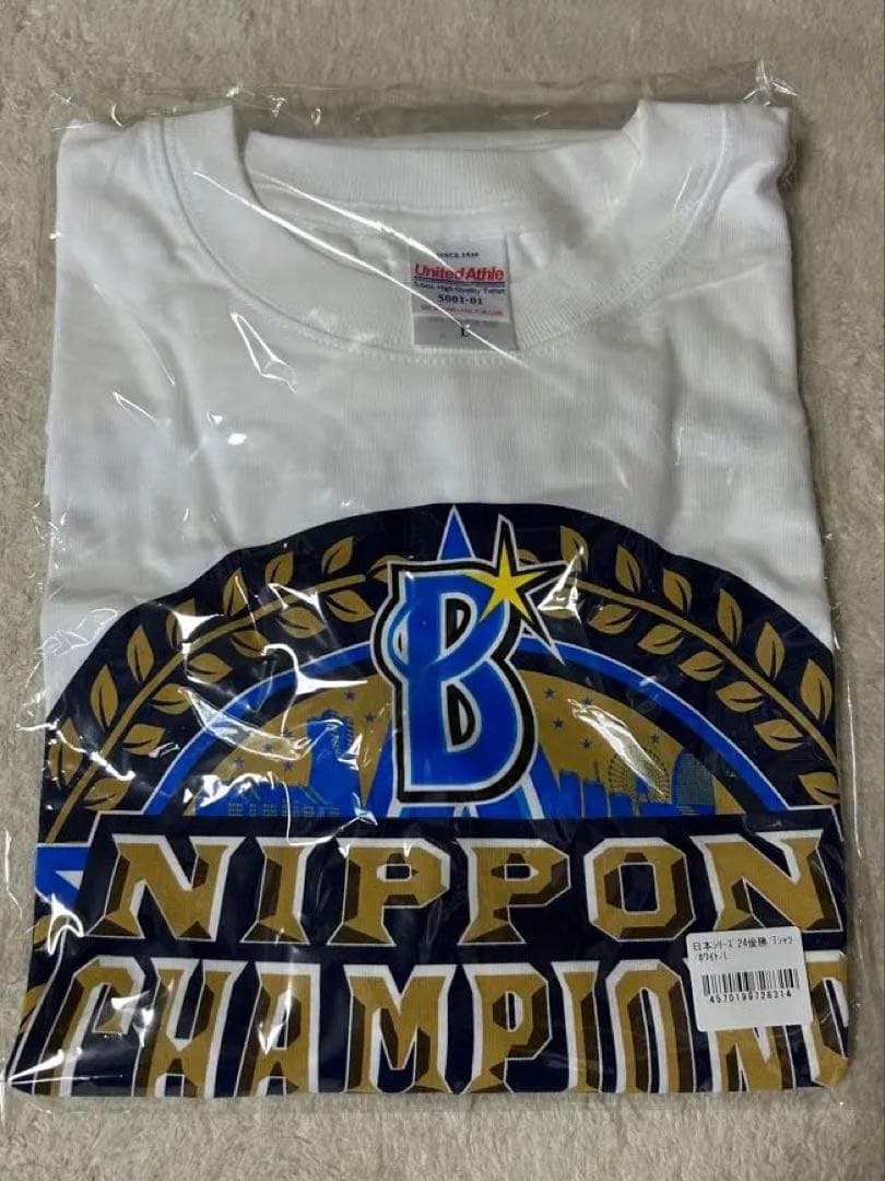 DeNAベイスターズ キャップマスコット＆2024チャンピオンTシャツのセット売