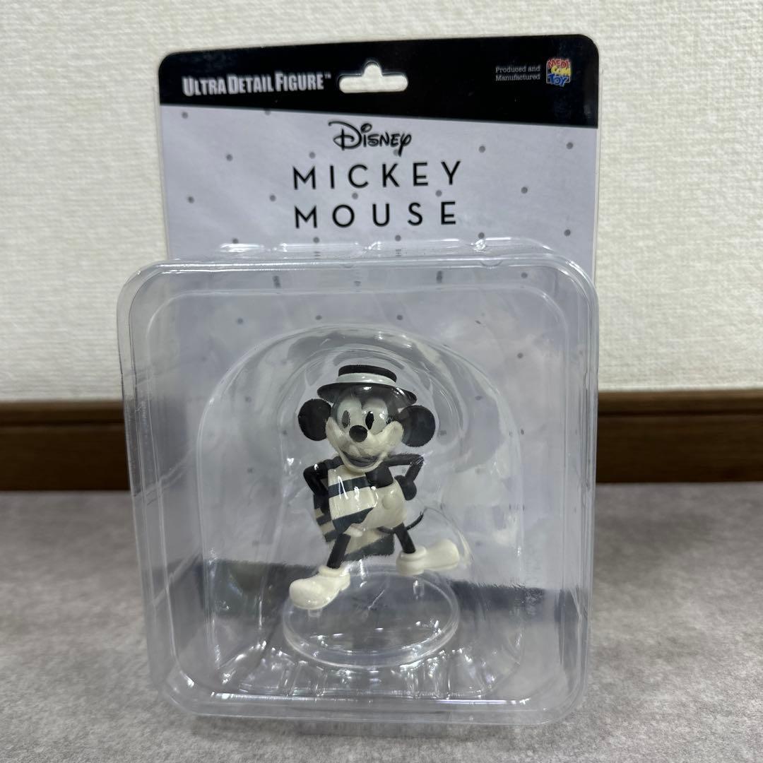 新品 ウルトラディテールフィギュア ファンタジア ミッキー ミニー オズワルド