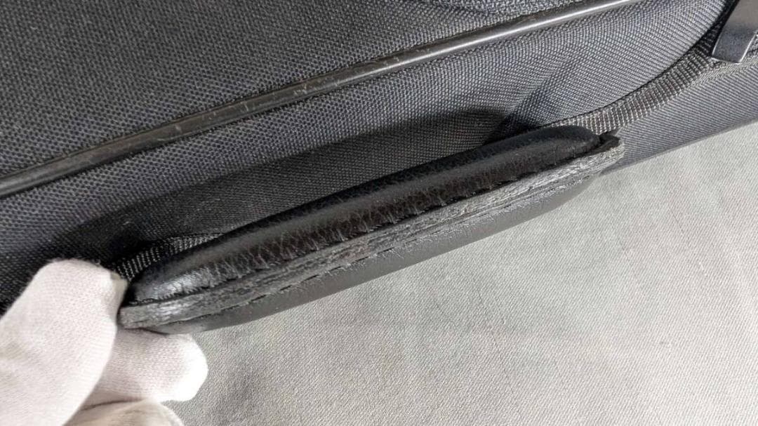 Super Light　バイオリンケース　4/4　軽量　重量1.65kg　57A