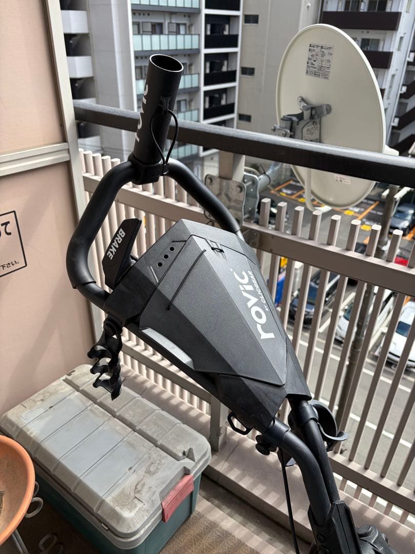ClicGear Rovic RV3F ゴルフカート ブラック