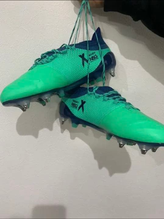 adidasスパイク 緑色X19.1 トップモデル