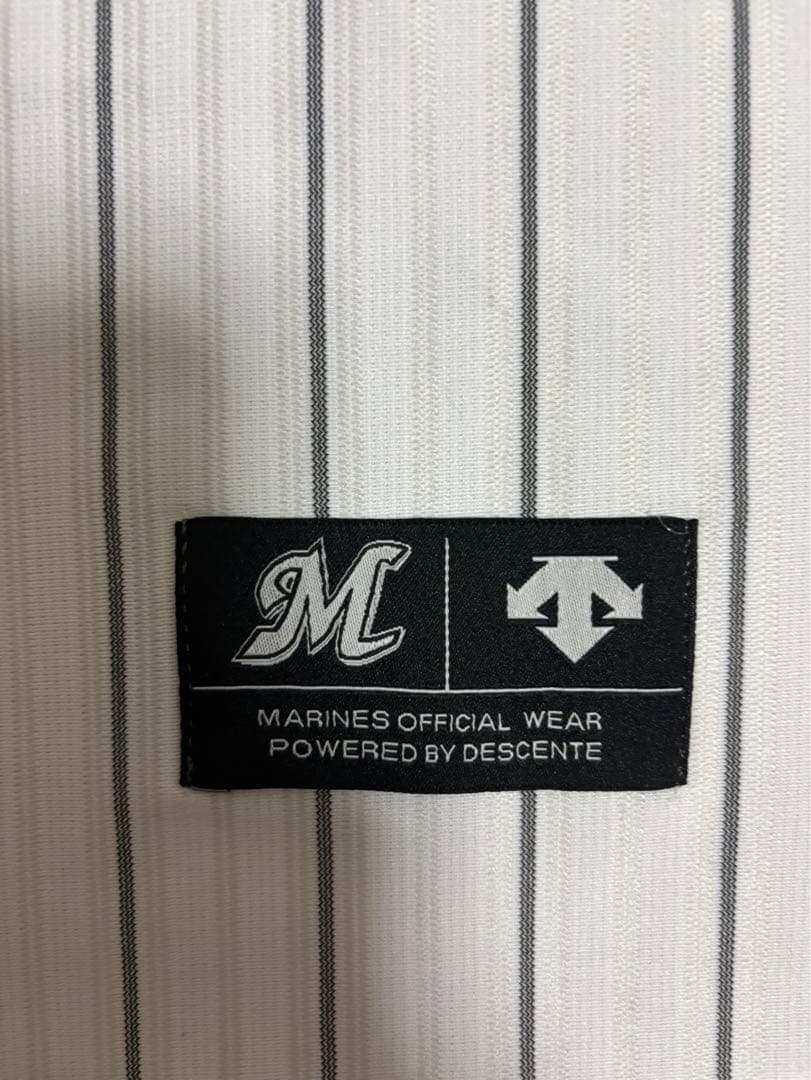 【美品】DESCENTE 千葉ロッテマリーンズ 角中勝也　 ユニフォーム 61番
