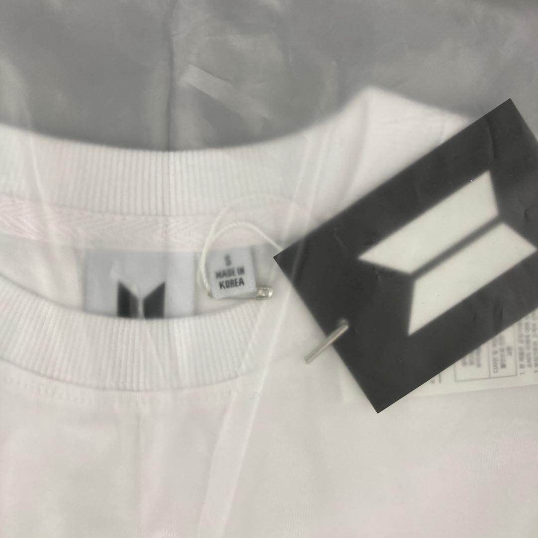 ★新品 BTS テテ　layover ヨンタン Tシャツ　トレカ
