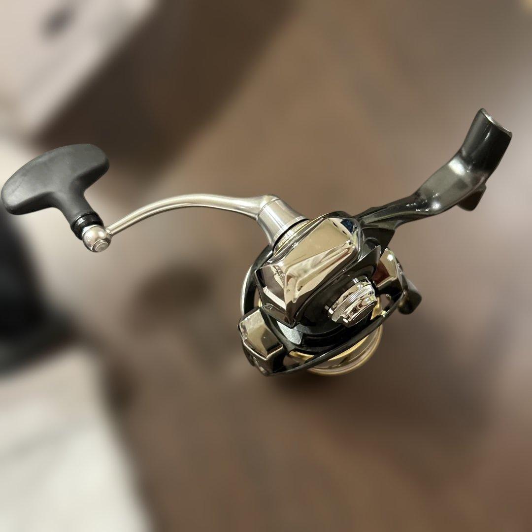 Daiwa LUVIAS LT3000S-CXH スピニングリール 20ルビアス