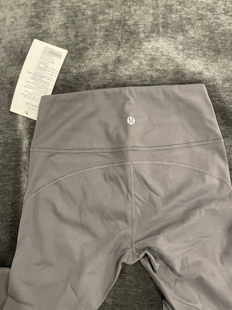 Lululemon ルルレモン レギンス 6 グレー