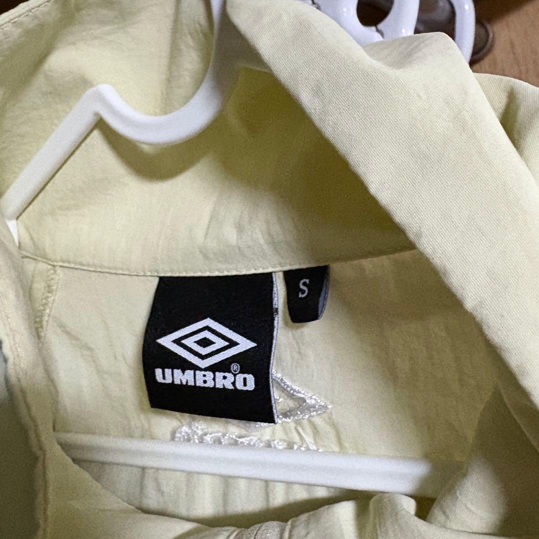 【限定販売】UMBRO/アンブロ セットアップ　上下Ｓサイズ