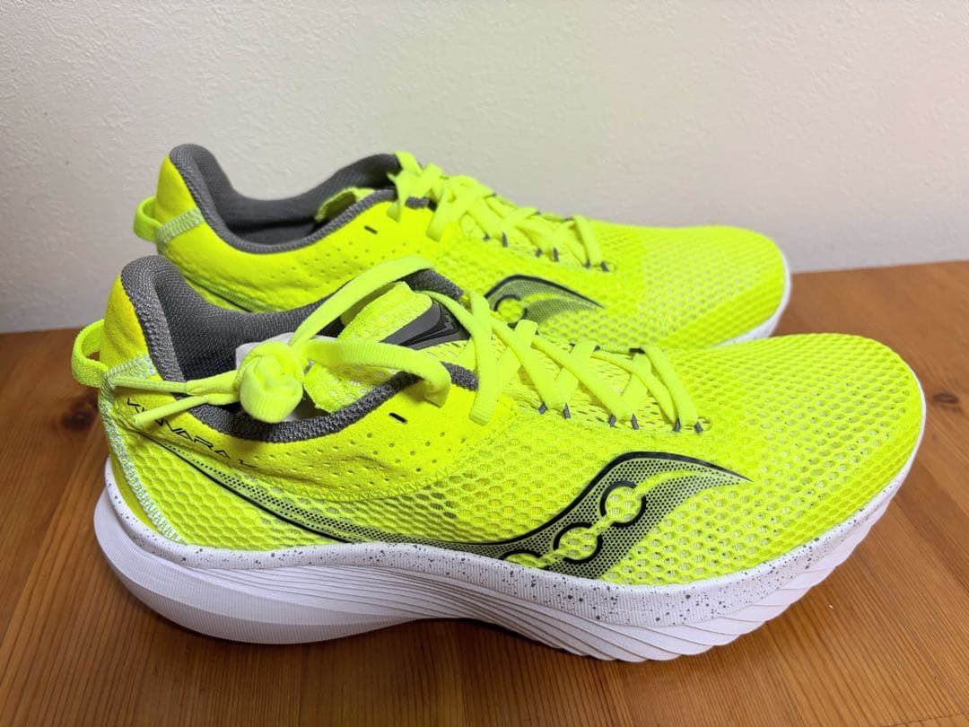 【新品未使用】 SAUCONYサッカニー KINVARA14 S20823-06