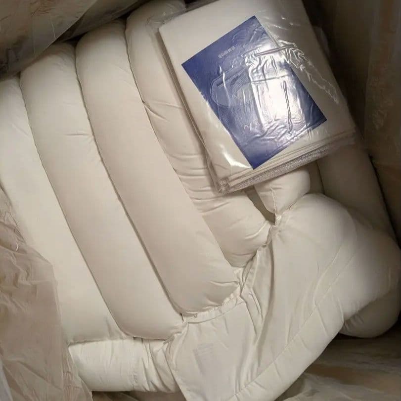 睡眠用うどん シングルサイズ ホワイト　悟空の気持ち　掛布団　抱き枕　新品未使用