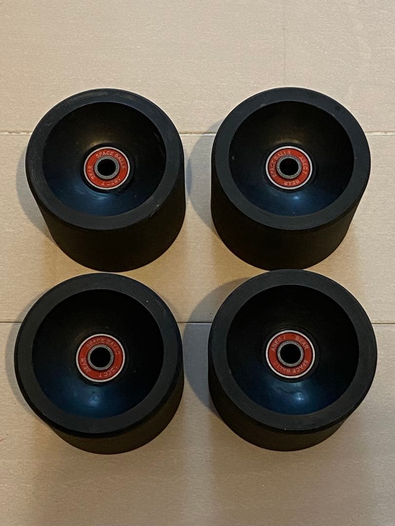 【ウィールのみ販売です】 ランドヤッツ　Landyachtz Hawgs