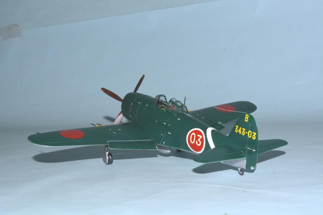 [完成品] 1/48 日本海軍　局地戦闘機『紫電改』海軍第343航空隊