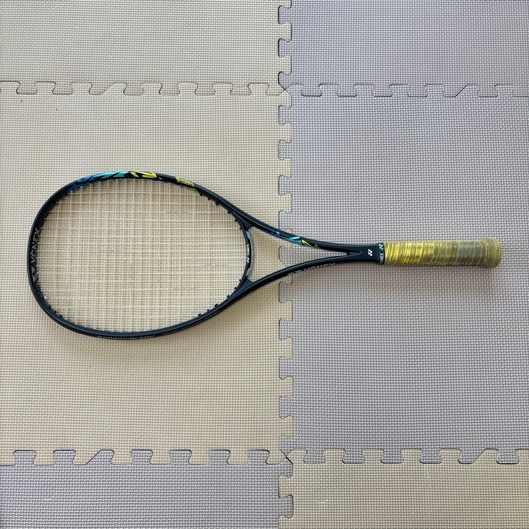 YONEX 4点セット　ラケット、ポロシャツ、スカート、バッグ【女性Mサイズ】