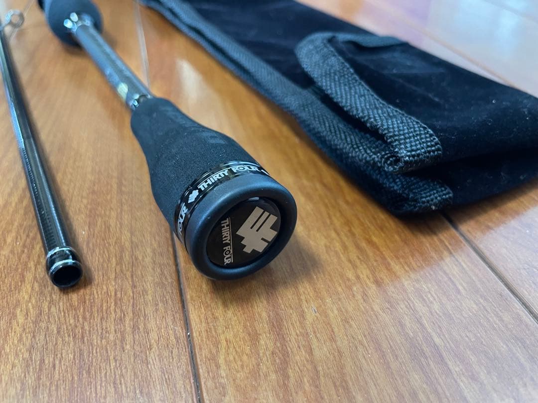 34 サーティーフォー ADVANCEMENT HSR-70 保証書あり 美品